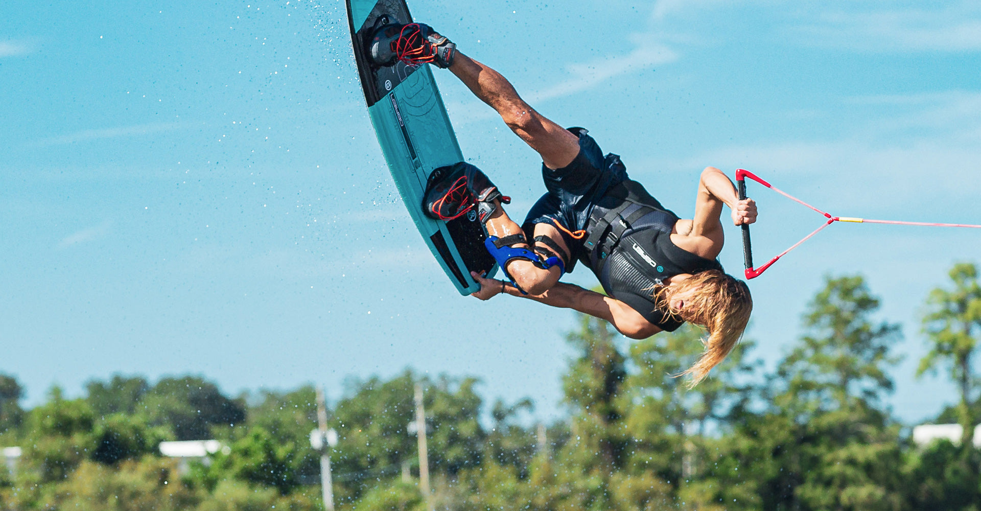 O'Brien Wakeboard hypyssä