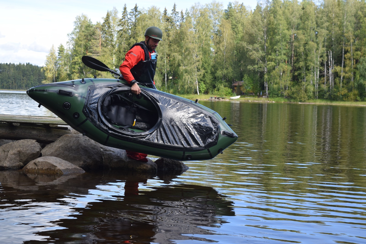 Packraft Adventure Rapid - koskiin ja kovempaan menoon (275x88cm)