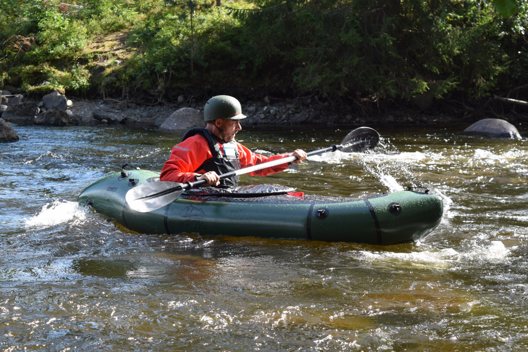 Packraft Adventure Rapid - koskiin ja kovempaan menoon (275x88cm)