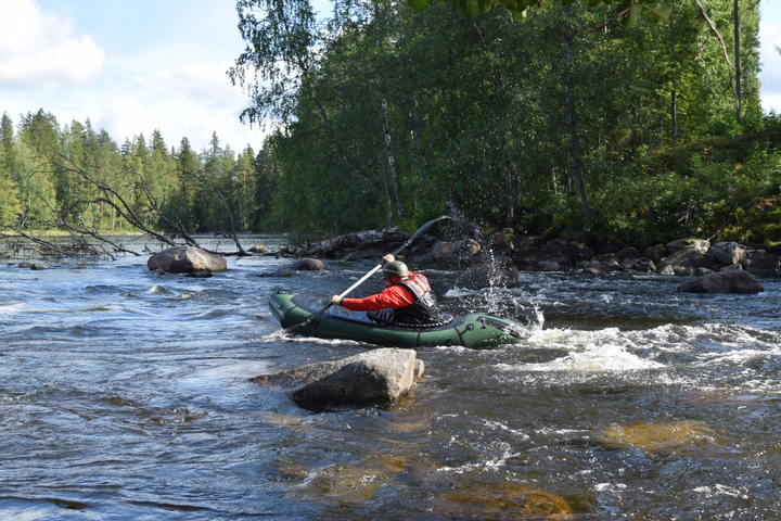 Packraft Adventure Rapid - koskiin ja kovempaan menoon (275x88cm)
