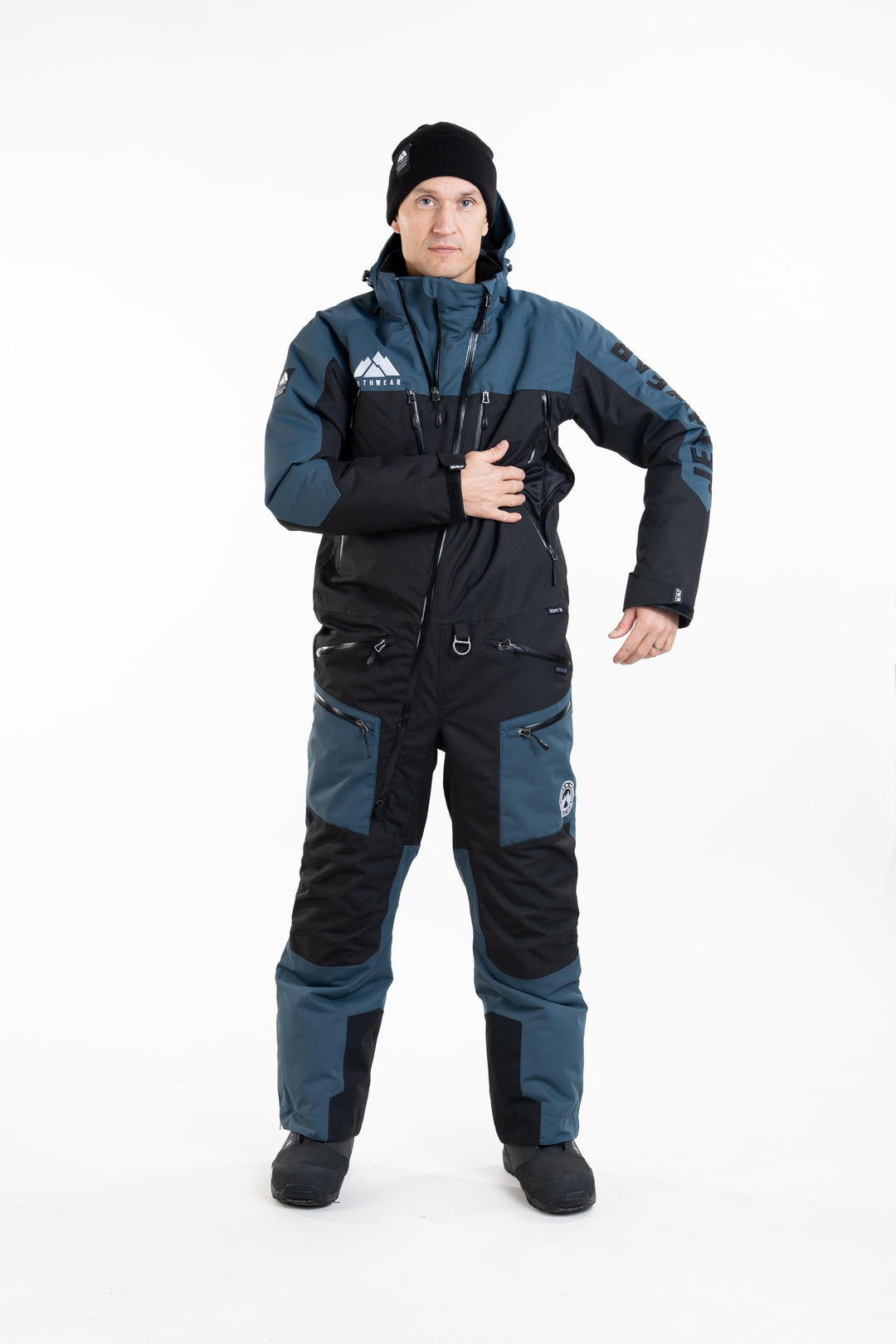 The One V2 - Black/DeepSea/White - 150g vuori