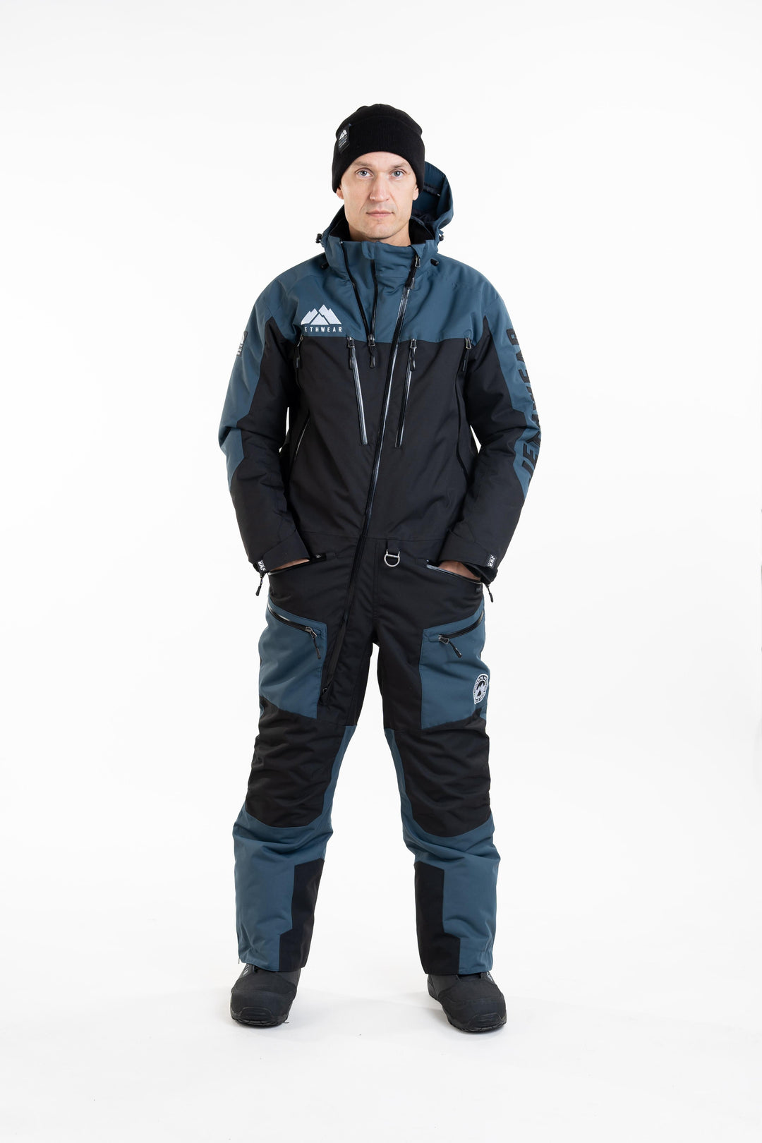 The One V2 - Black/DeepSea/White - 150g vuori