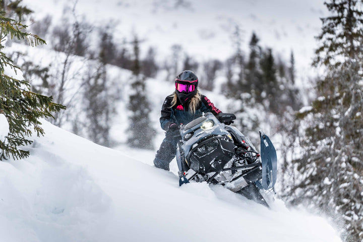 Force Helmet - Black/Grey/Pink