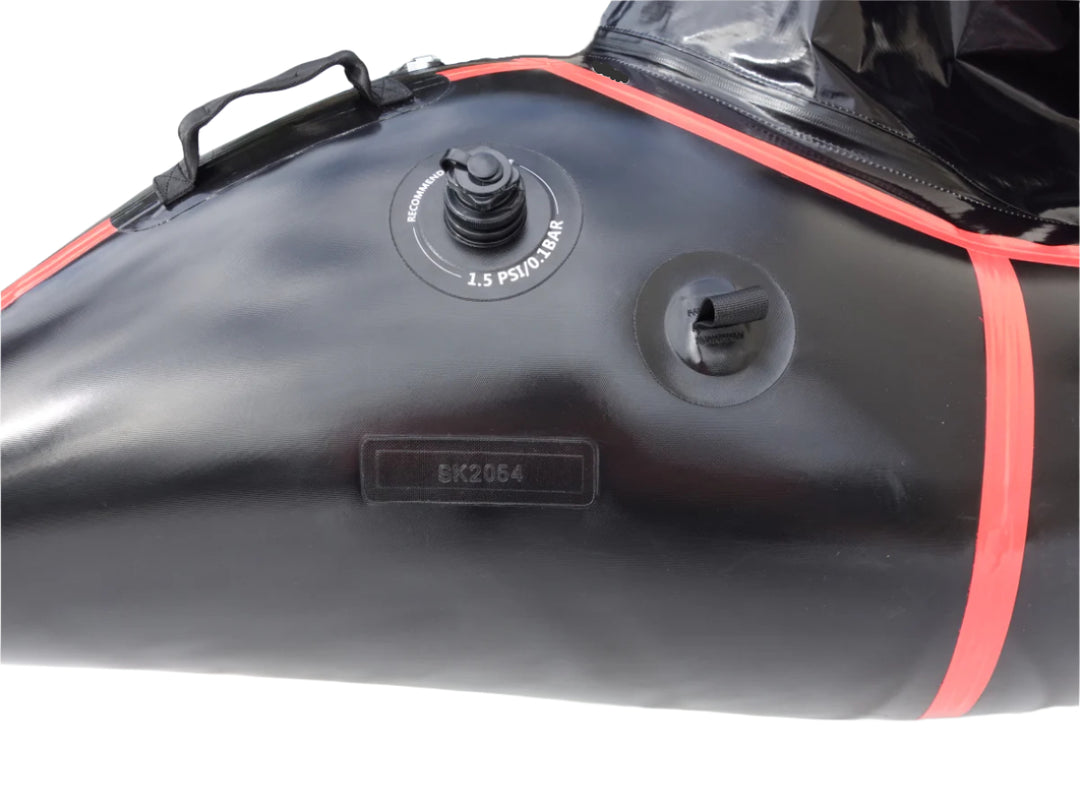 Packraft Adventure Musta Pitkille Matkoille