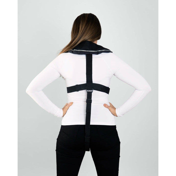 Baltic Winner auto ilmatäytteinen pelastusliivi turvavaljailla