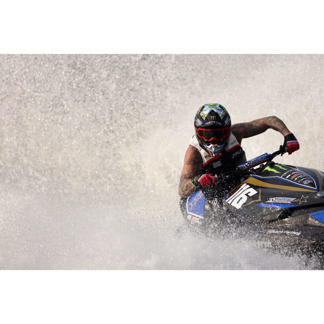 Jetpilot RX Vault Protech nylon Black jettiliivi selkäpanssarilla